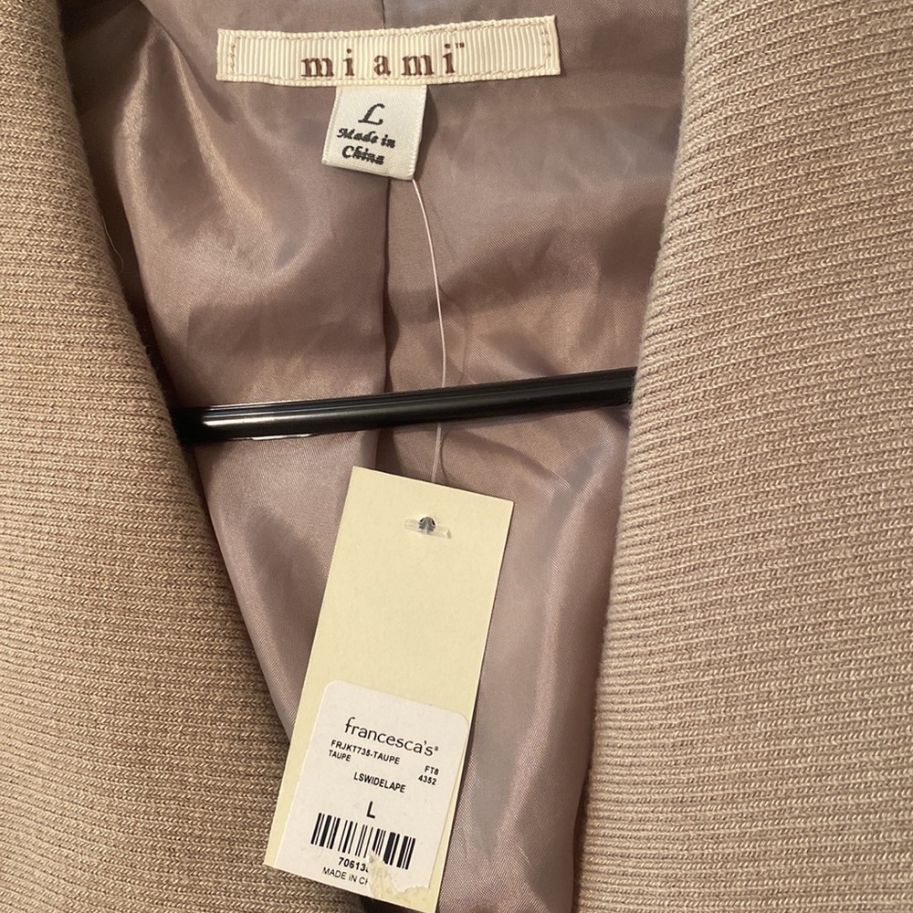 Tan Jacket - Picture 3 of 3